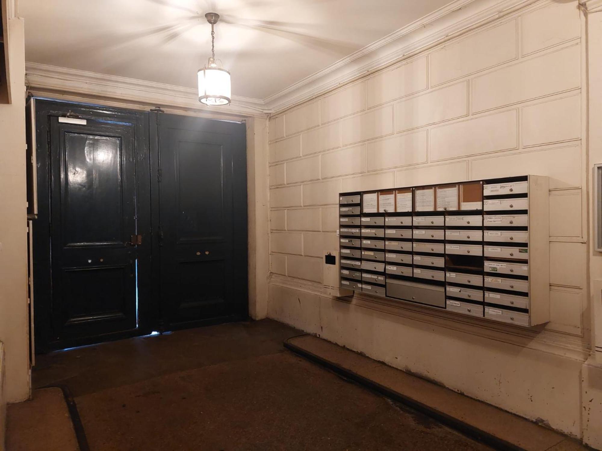 Paris Bastille Bercy Gare De Lyon Chambre Climatisee 9M2 Ideal 1 Pers ,Max 2 Pers Екстер'єр фото